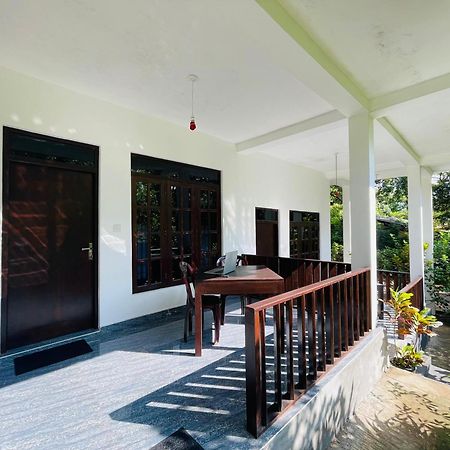 Dream Villa Sigiriya Exteriör bild